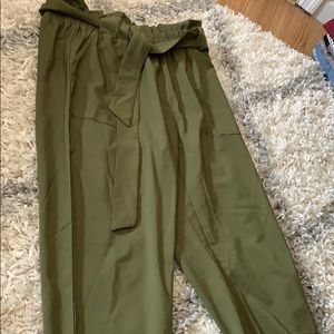 Army green paper bag pants
